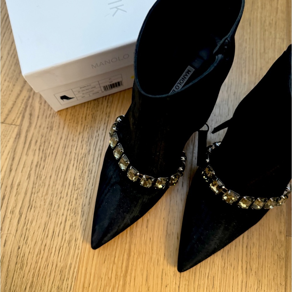 Manolo Blahnik gorgeous boots with stones. Comfortable heel